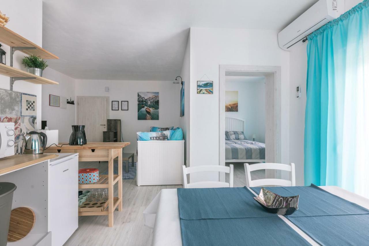 Hedon-Stone Apartment Starigrad Paklenica Ngoại thất bức ảnh