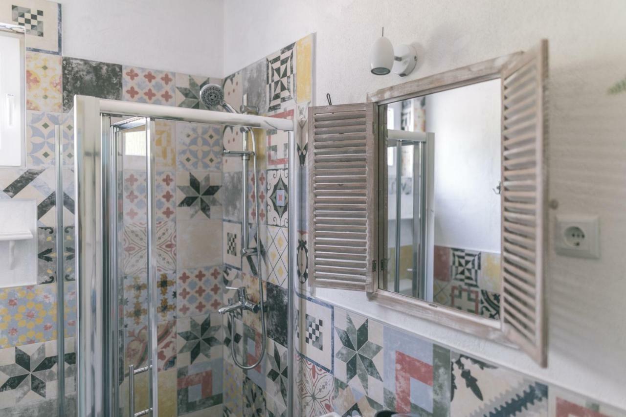 Hedon-Stone Apartment Starigrad Paklenica Ngoại thất bức ảnh
