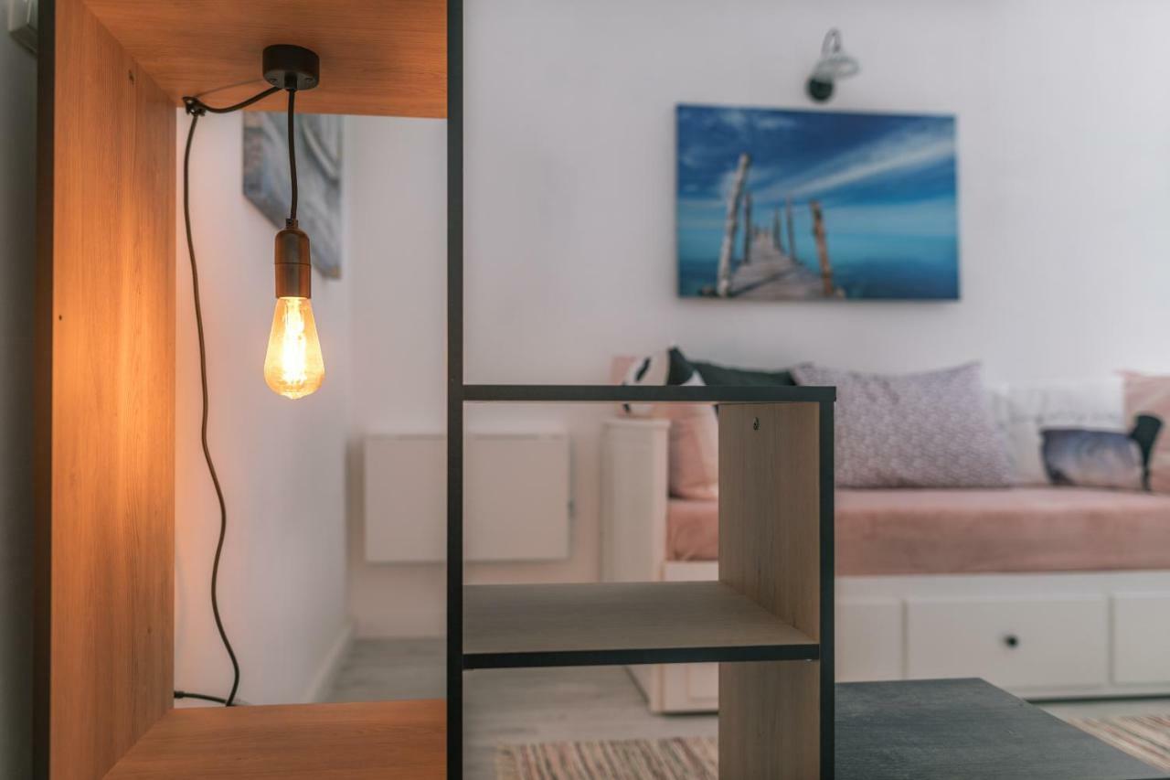 Hedon-Stone Apartment Starigrad Paklenica Ngoại thất bức ảnh